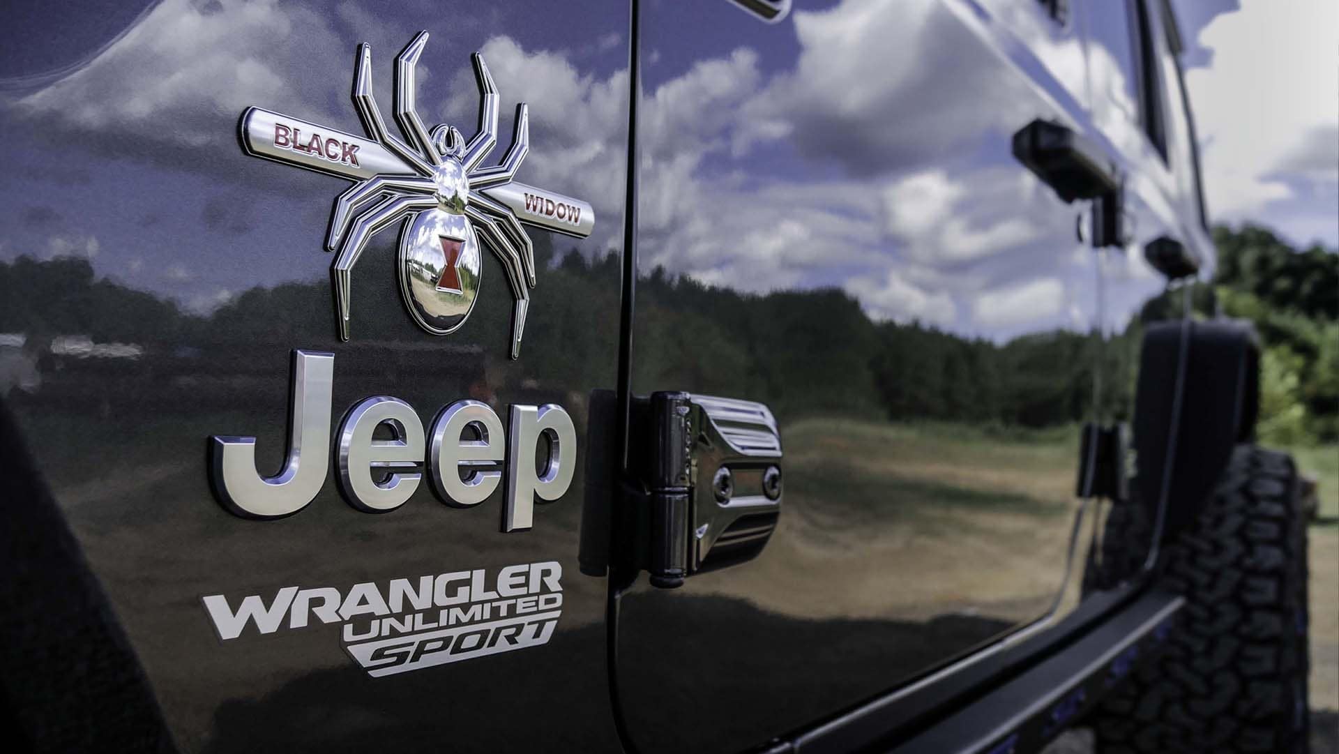 SCA Jeep Wrangler JL Black Widow Logo on Fender.