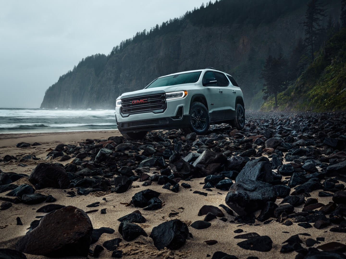 2023 GMC Acadia Mid-Size SUV