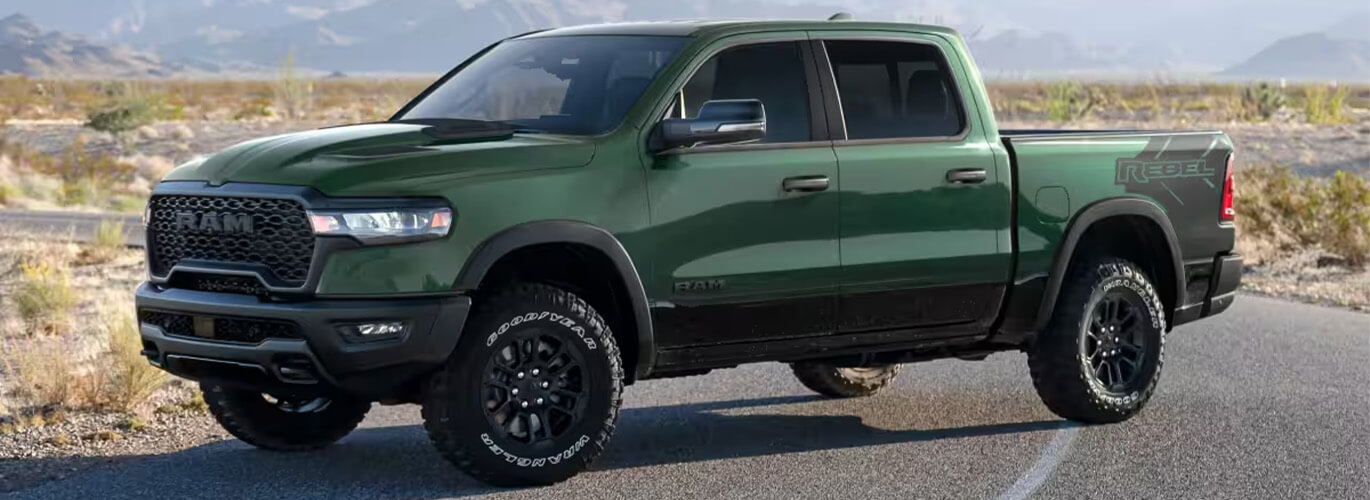 Advanced technology and premium comfort features make every drive—from Greencastle to Plainfield—smooth and connected.
