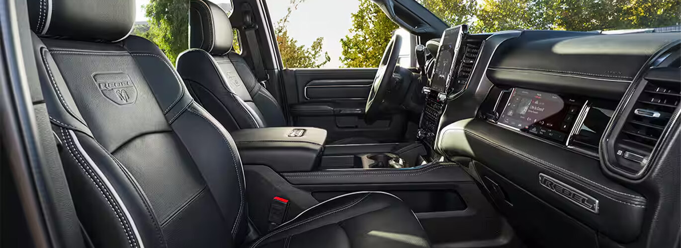 Whether you’re navigating Brownsburg’s busy routes or headed out for a weekend adventure, York CDJR of Plainfield has the new Ram 2500 ready for you.