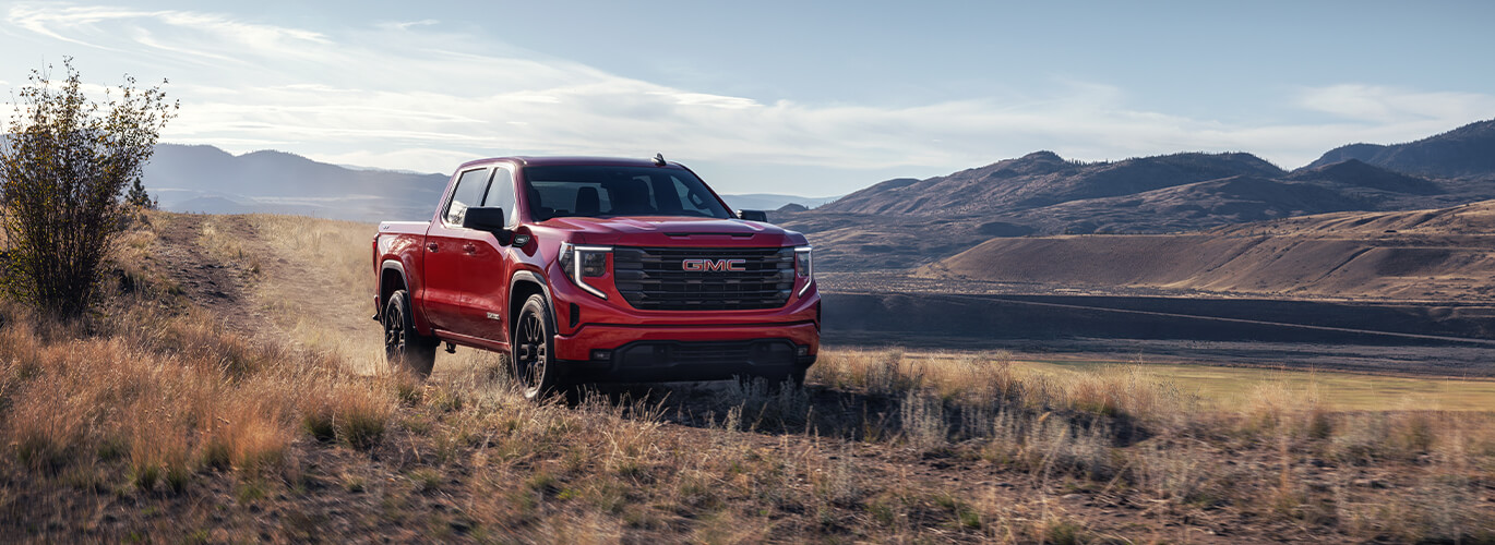 With bold styling, advanced towing capabilities, and available Super Cruise™ technology, the Sierra 1500 stands out on every Indiana road.