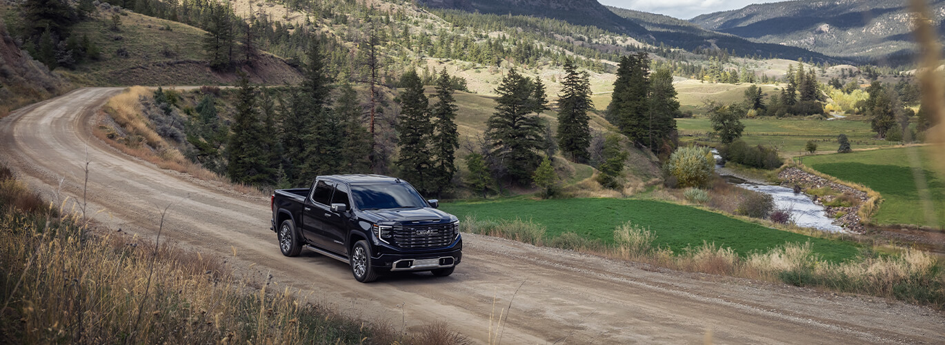 Drivers in Kokomo love the Sierra 1500 for its rugged capability and refined comfort, perfect for both work and play.