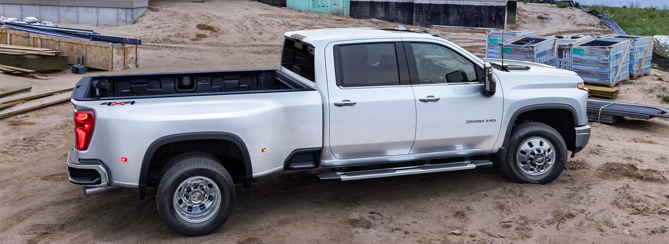 With advanced trailering technology and best-in-class capability, it’s the go-to heavy-duty truck for truck owners across Indianapolis and Crawfordsville.