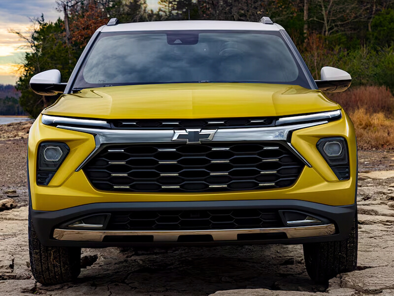The 2025 Chevy Trailblazer combines sporty design with everyday versatility—perfect for life on the go, and ready for you at Shepherd's Kendallville.